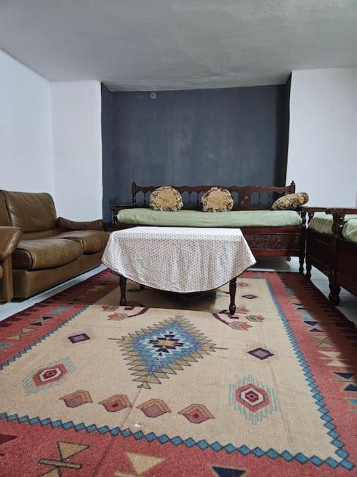 Hadhri Appartement Таузар Экстерьер фото